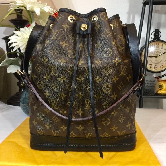 Louis Vuitton Handbags - Louis Vuitton Monogram Noe GM👜Black